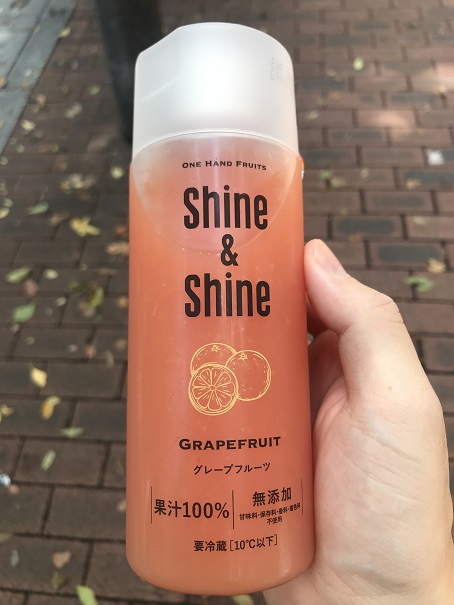 ファミマに売ってる高級ジュース Shine Shine を買ってみた サラリーマン黙示録 In Tokyo